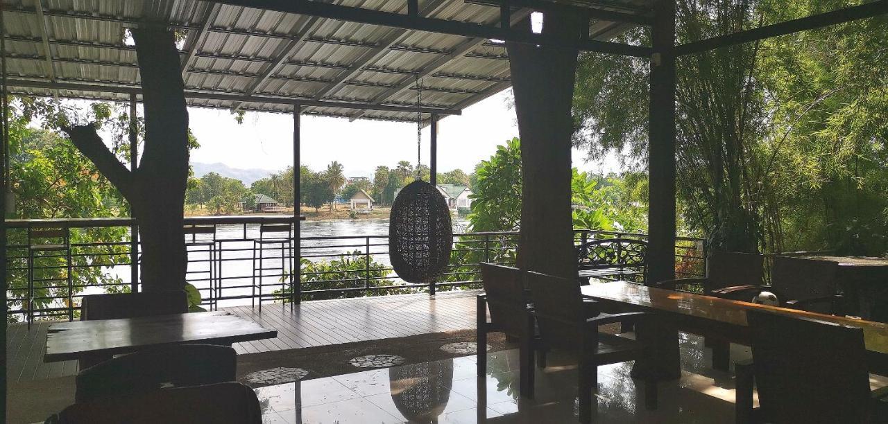 T & T Hostel كانتْشانابوري المظهر الخارجي الصورة