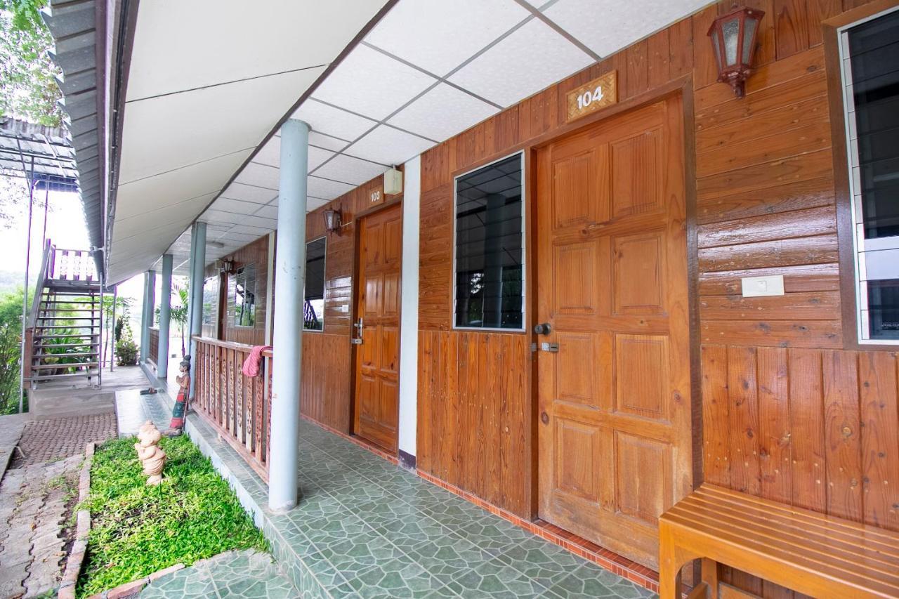 T & T Hostel كانتْشانابوري المظهر الخارجي الصورة